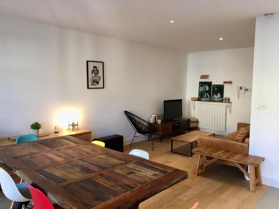 "Euzet" Joli Appartement A 2 Pas Du Centre Ville Sète Exterior foto