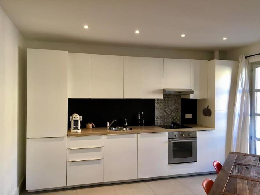 "Euzet" Joli Appartement A 2 Pas Du Centre Ville Sète Exterior foto